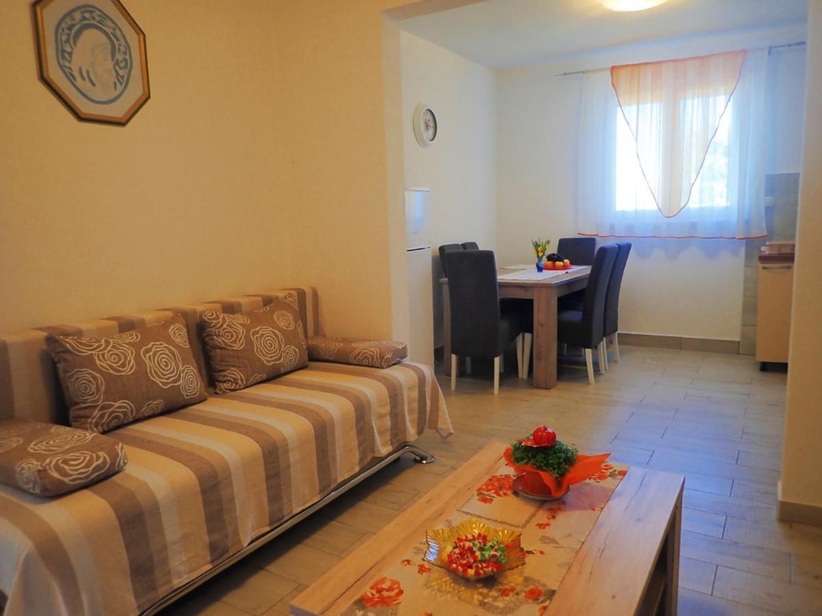 Apartment Jela At The Seafront Baric Draga Exterior photo